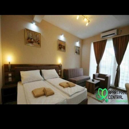 Apartmani Central 2.0 & Free Parking Vrnjačka Banja Esterno foto